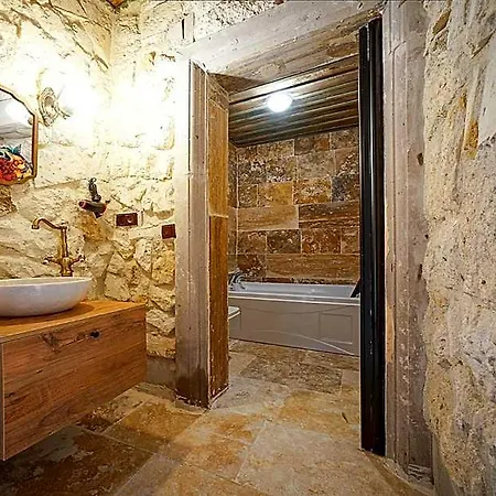 Aysel House 3*