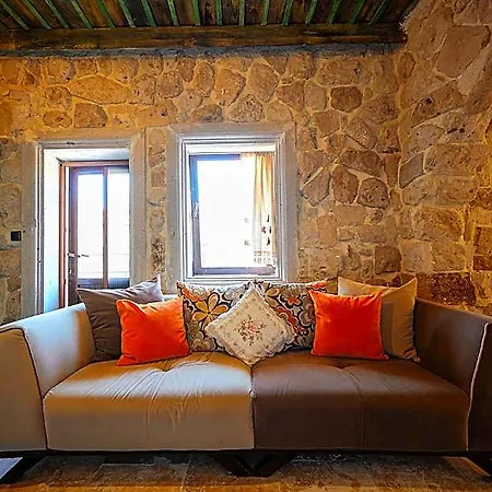 Aysel House Отель