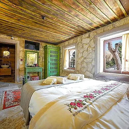 Aysel House 3*
