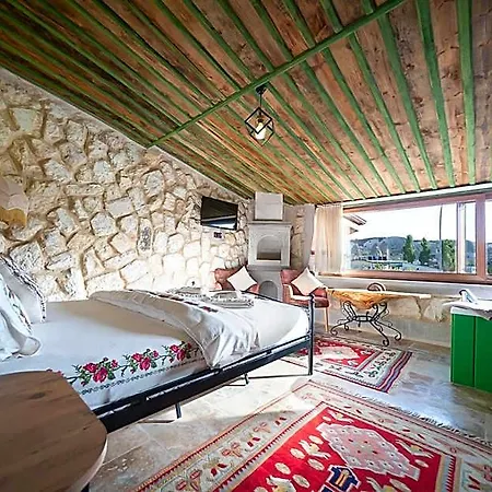 Aysel House 3*