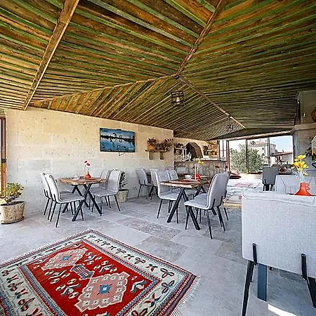 Отель Aysel House 3*